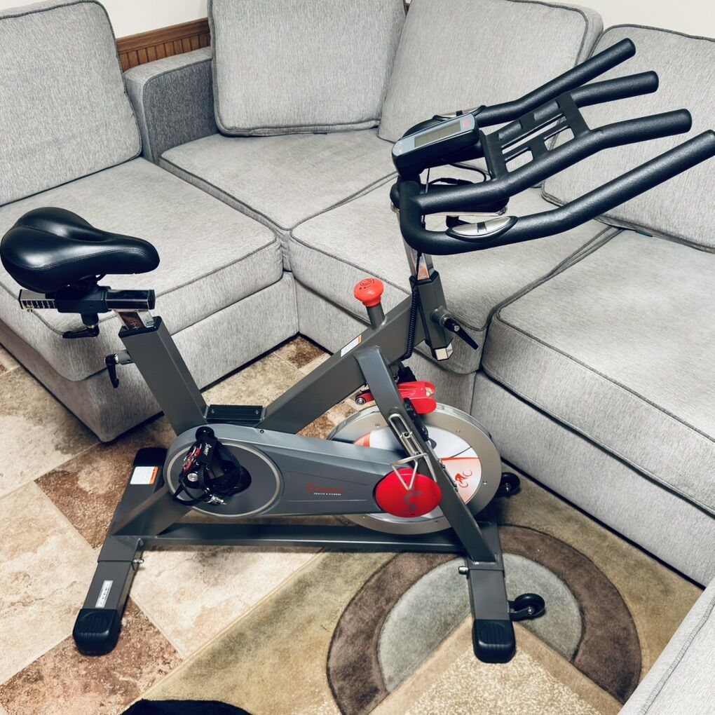 Sunny Health & Fitness Exercise Bike