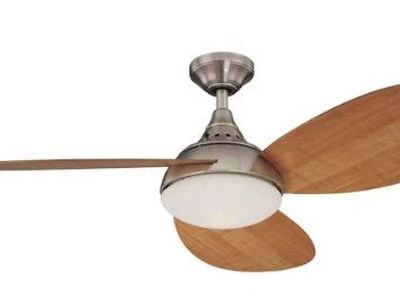 Two Harbor Breeze 'Avian' 52" 3-Blade Brushed Nickel Ceiling Fan L05BN