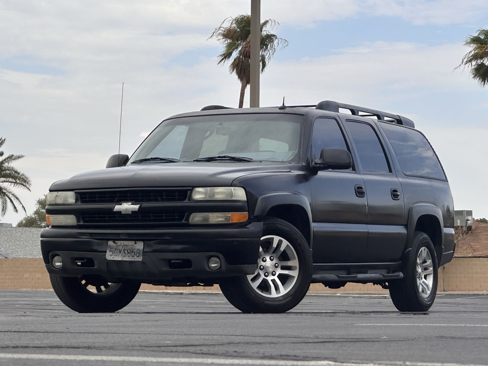 Chevrolet Suburban SUV - Black