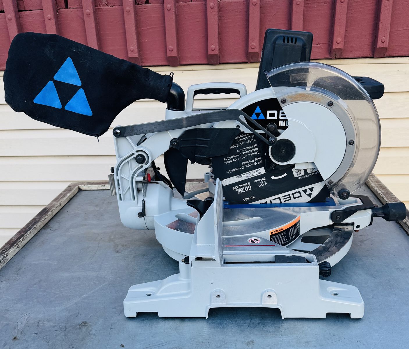 Delta 12-inch industrial compound miter saw