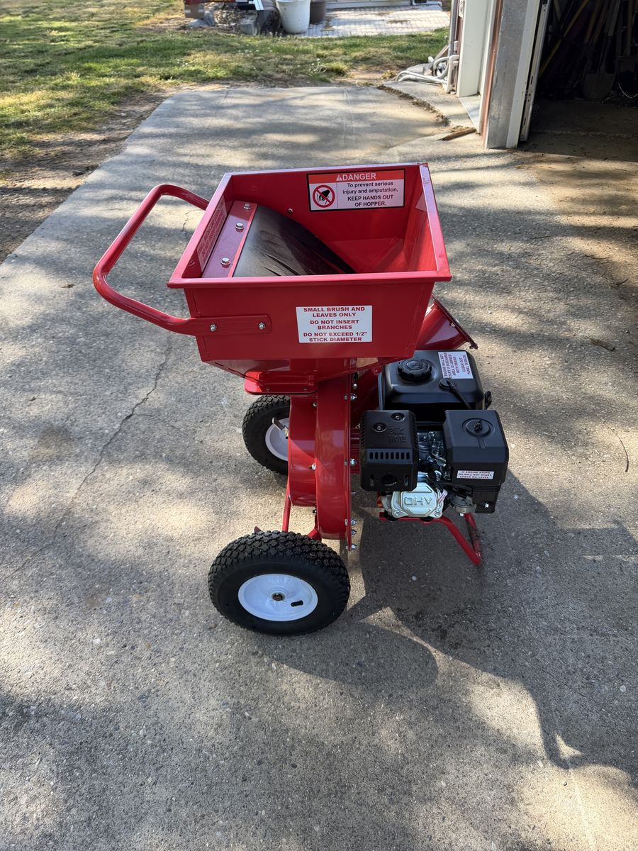 Predator 6.5 HP Chipper Shredder