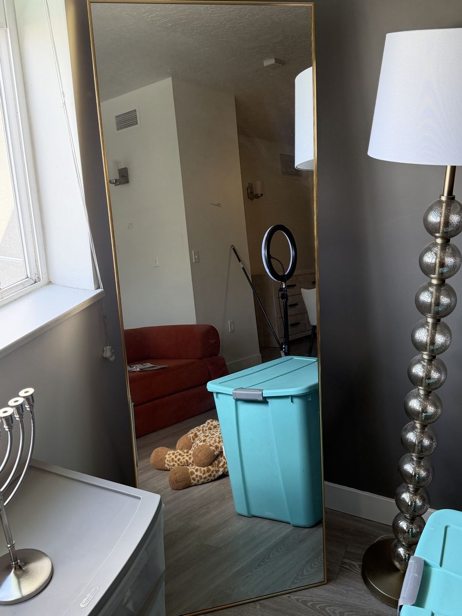 Move out sale price range from $500 to .50