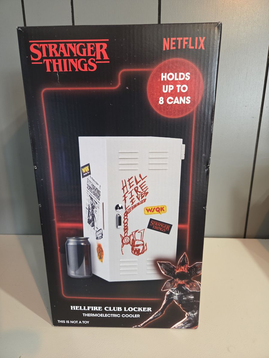 NEWLimited Edition Stranger Things Hellfire Club Locker Mini Fridge