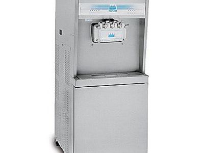 Taylor 8756 soft serve ice cream machine