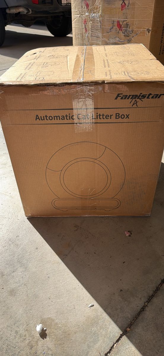 Famistar Automatic Cat Litter Box - Self-Cleaning Smart Litter Box for Cats