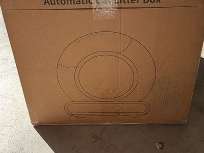 Famistar Automatic Cat Litter Box - Self-Cleaning Smart Litter Box for Cats