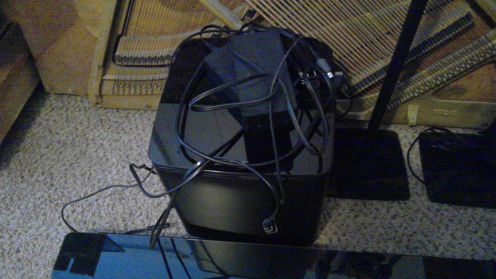 Main image 4
