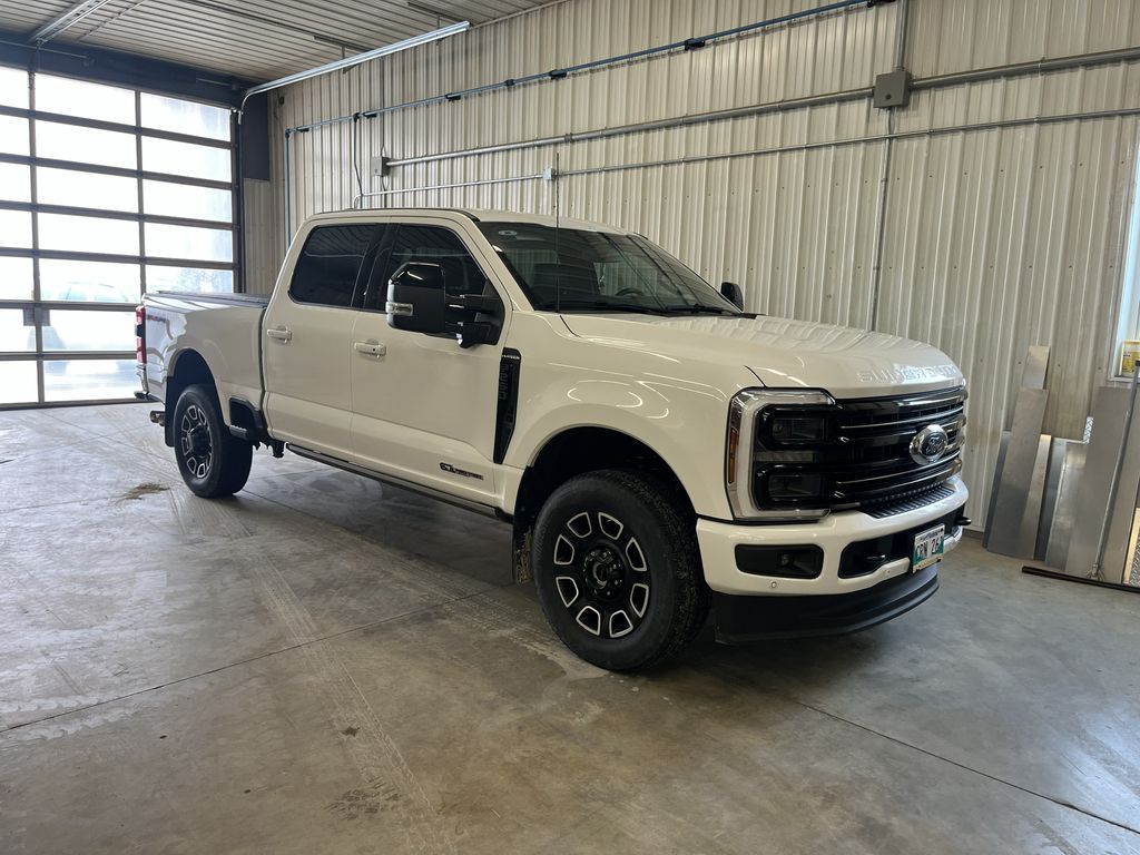 2025 Ford F-250 Super Duty Platinum