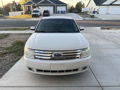 2009 Ford Taurus SE