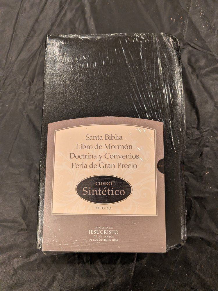 LDS 4 in 1 Spanish scriptures.