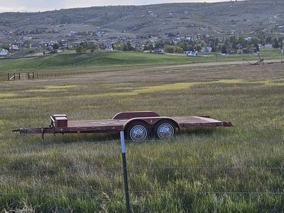 Tilt Deck Trailer/Car Hauler
