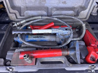 Jong maw 4 Ton Capacity Portable Ram Kit - Hydraulic Jack Body Repair Tool Set