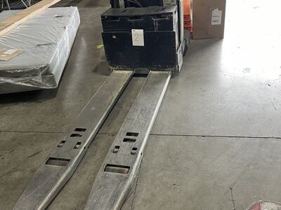 PE3000 Crown Double Jack Electric Pallet Jack Ride On