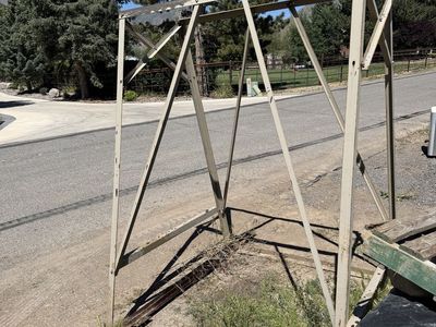 Fuel stand