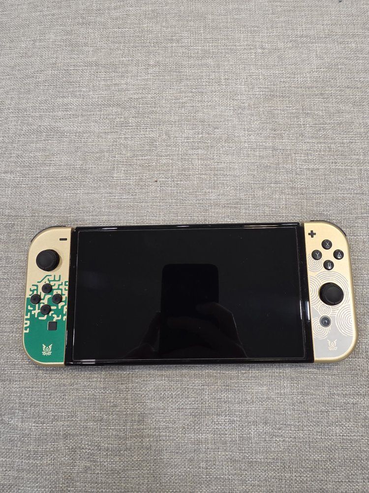 OLED Switch Tears of the Kingdom Edition