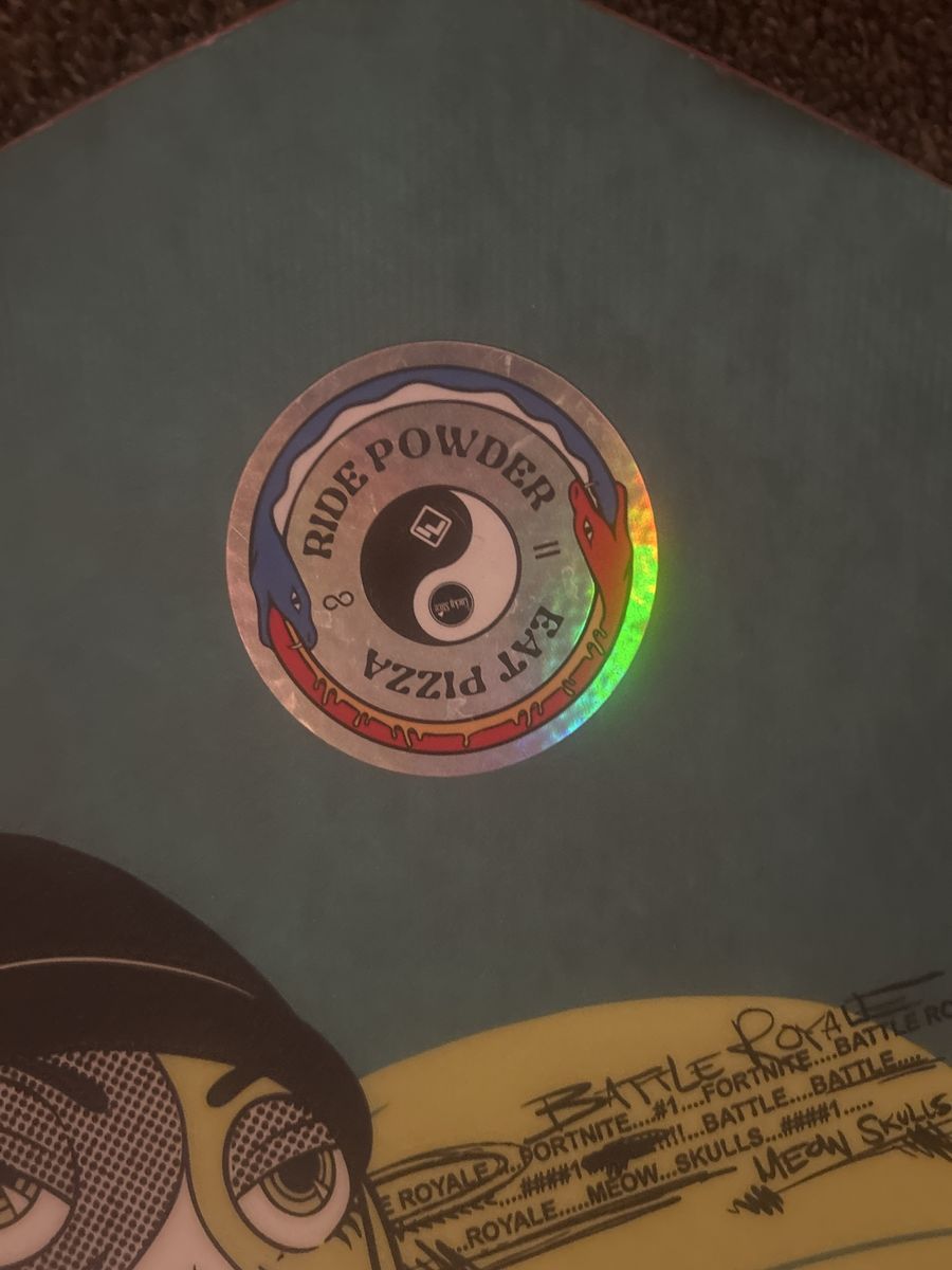 Main image 3
