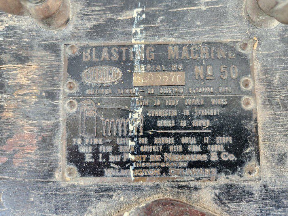 Main image 5