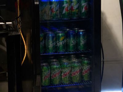 NewAir 80-Can / 33-Bottle Built-In Black Beverage Fridge 15-Inch