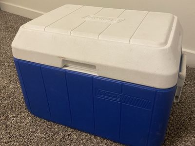 Coleman 40-Quart Blue & White Cooler with Drain - Classic Outdoor Ice Chest