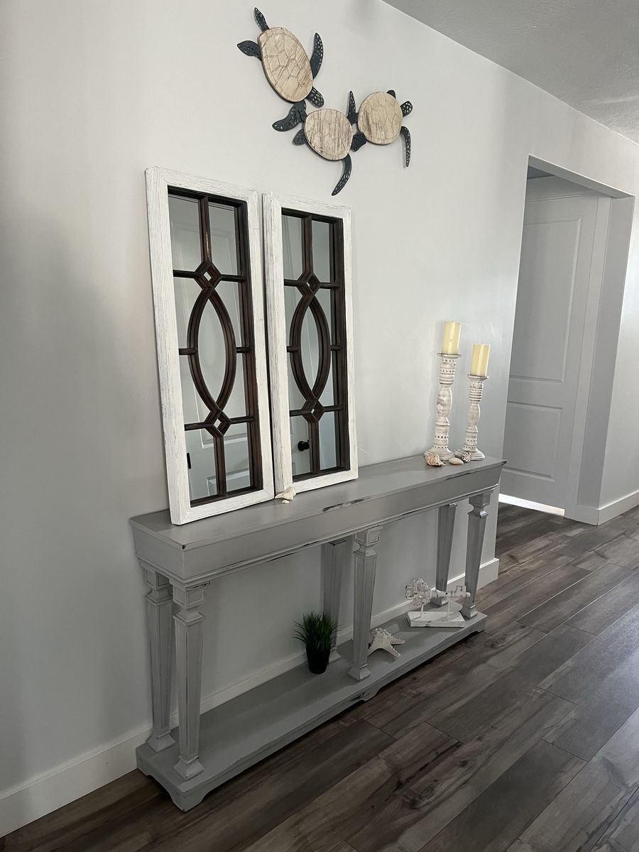 Main image 3