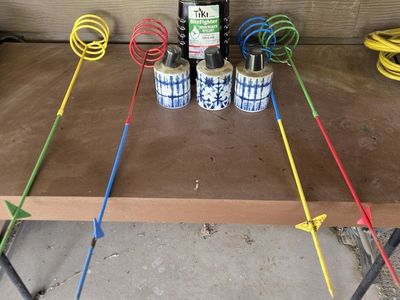 TIKI TORCHES WITH HOLDERS AND FUEL
