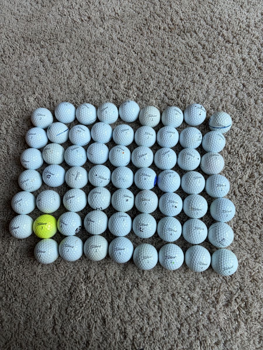 Lot of 114 Used Titleist Golf Balls - Pro V1, Pro V1x,
