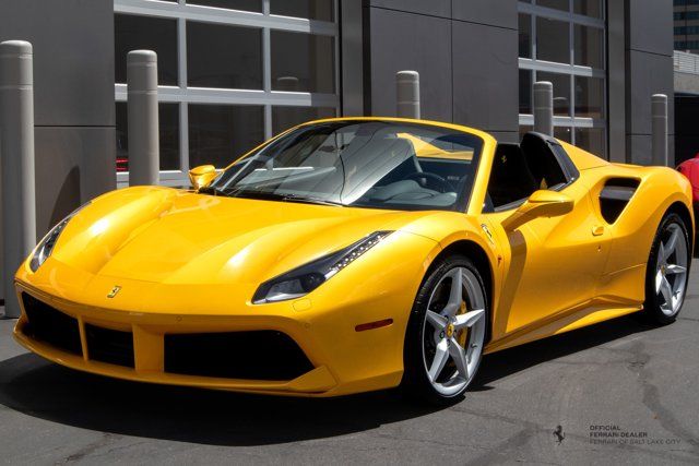 2019 Ferrari 488 Spider Base