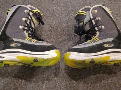 size 10 men's K2 snowboard boots