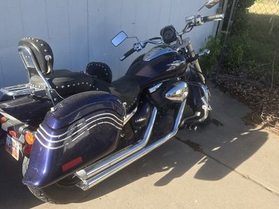 Suzuki Boulevard C50 Cruiser Motorcycle - Blue, Studded Seats, Saddlebags