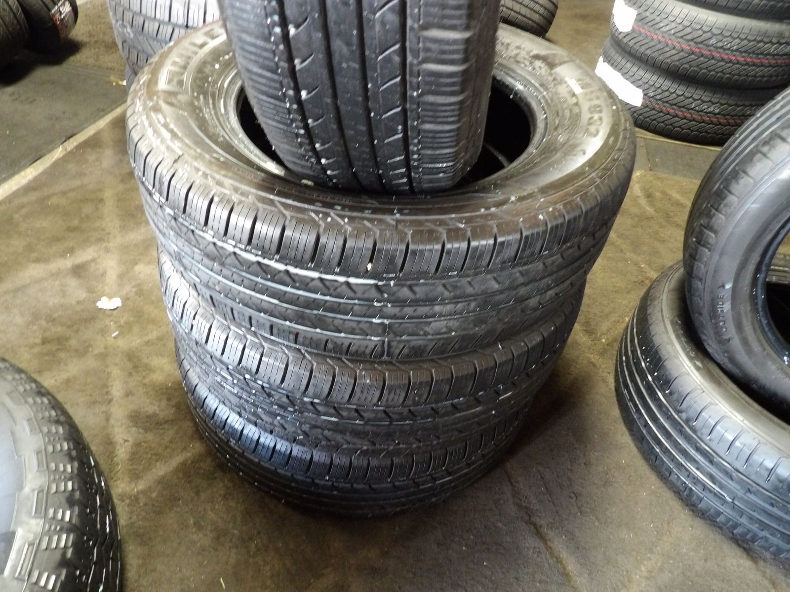 225/65R17 MILESTAR MS932 SPORT SET OF USED TIRES