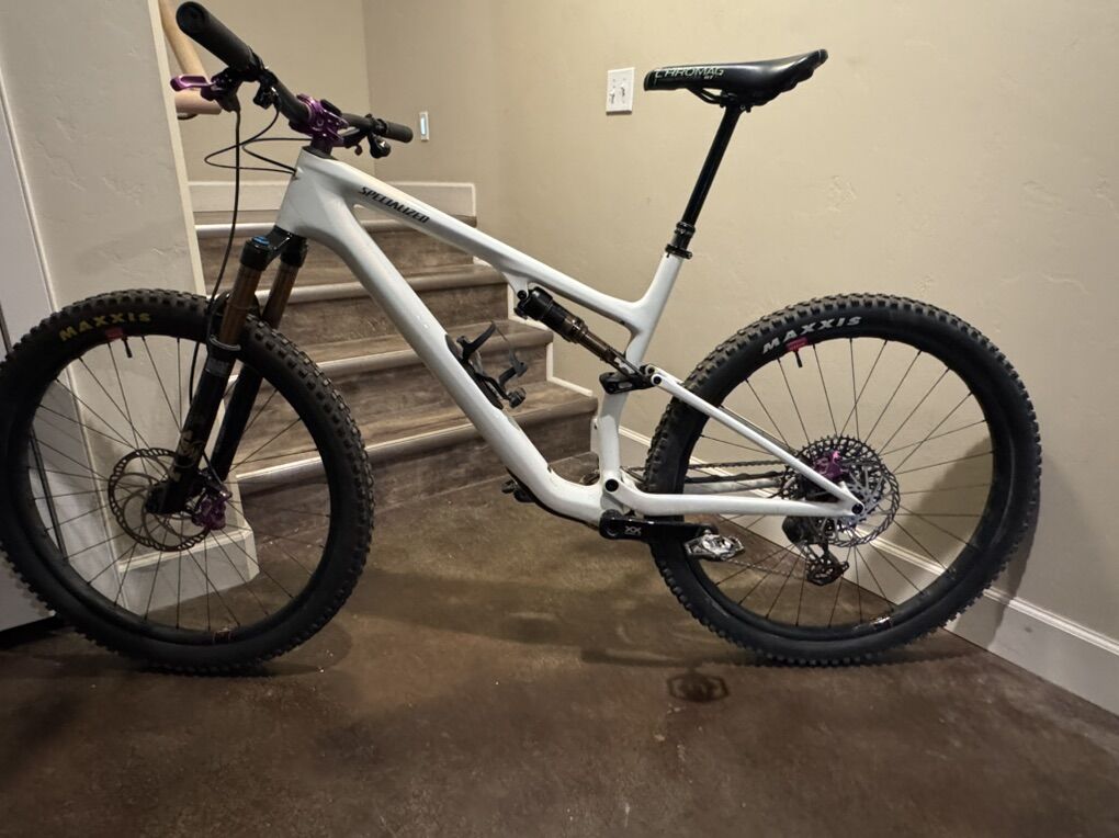 Epic Evo 8 Pro XL Frame