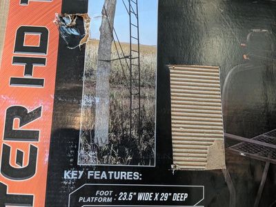 Big Game 18.5' Tall Tree Stand - 350 lbs. Weight Rating