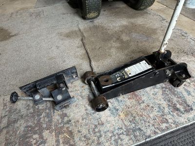 Automotive Transmission Jack