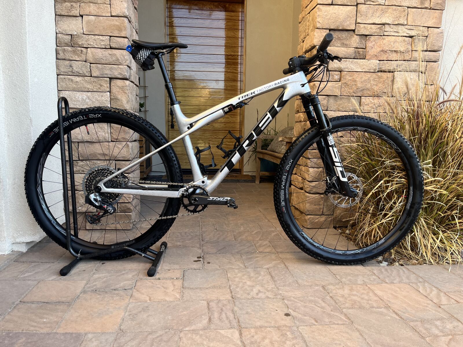 2024 Trek Supercaliber Large