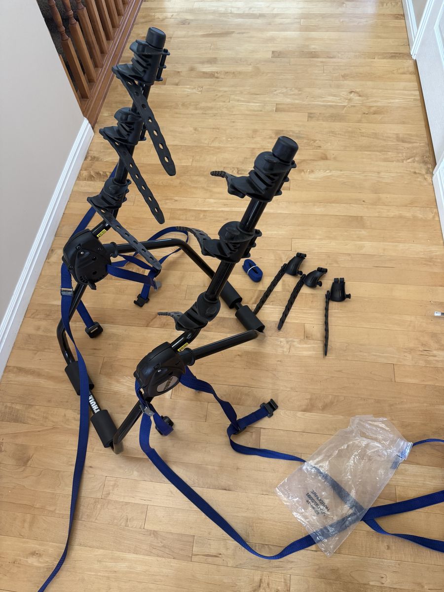Main image 3