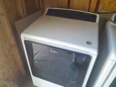 Beautiful Whirlpool Cabrio Electric Dryer