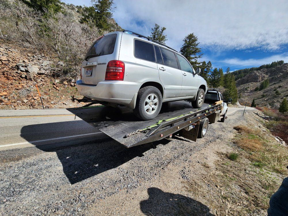 2003 Toyota Highlander Complete Car, Needs Engine Replaced