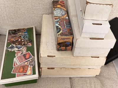 Trade/Sell Huge Magic the gathering lot