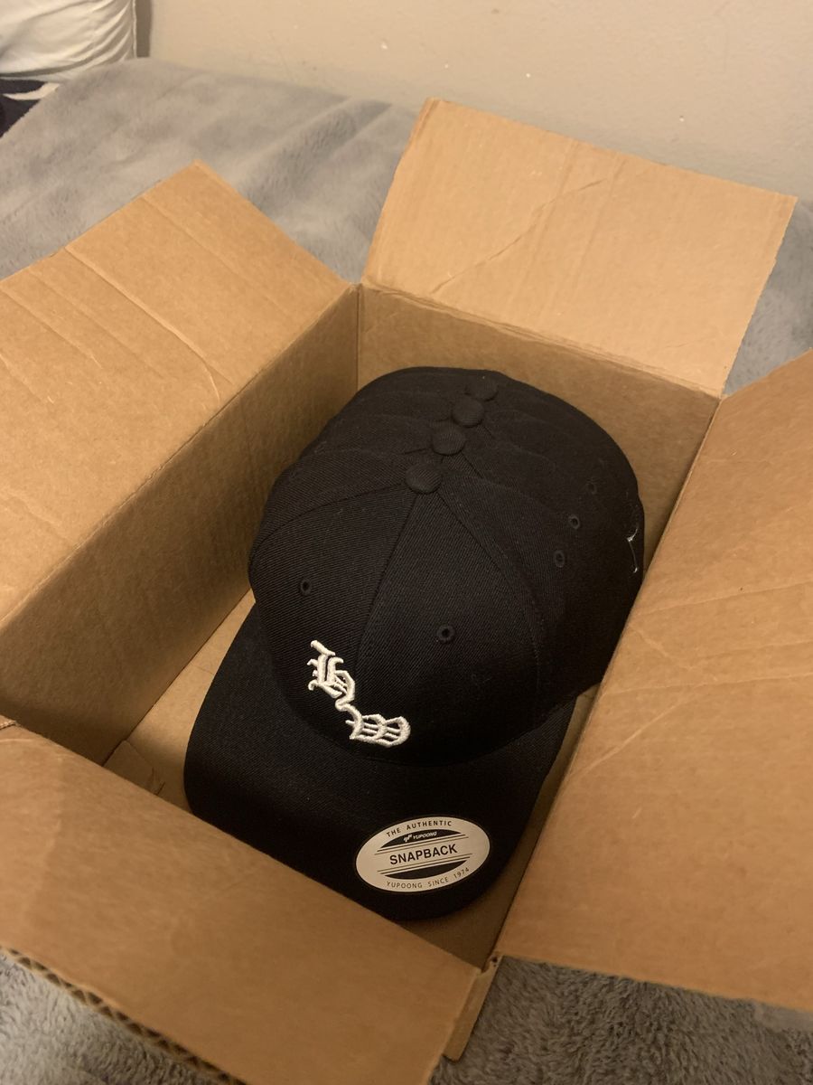 5 hats