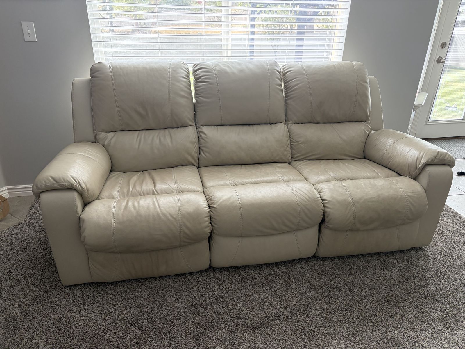 Main image 2