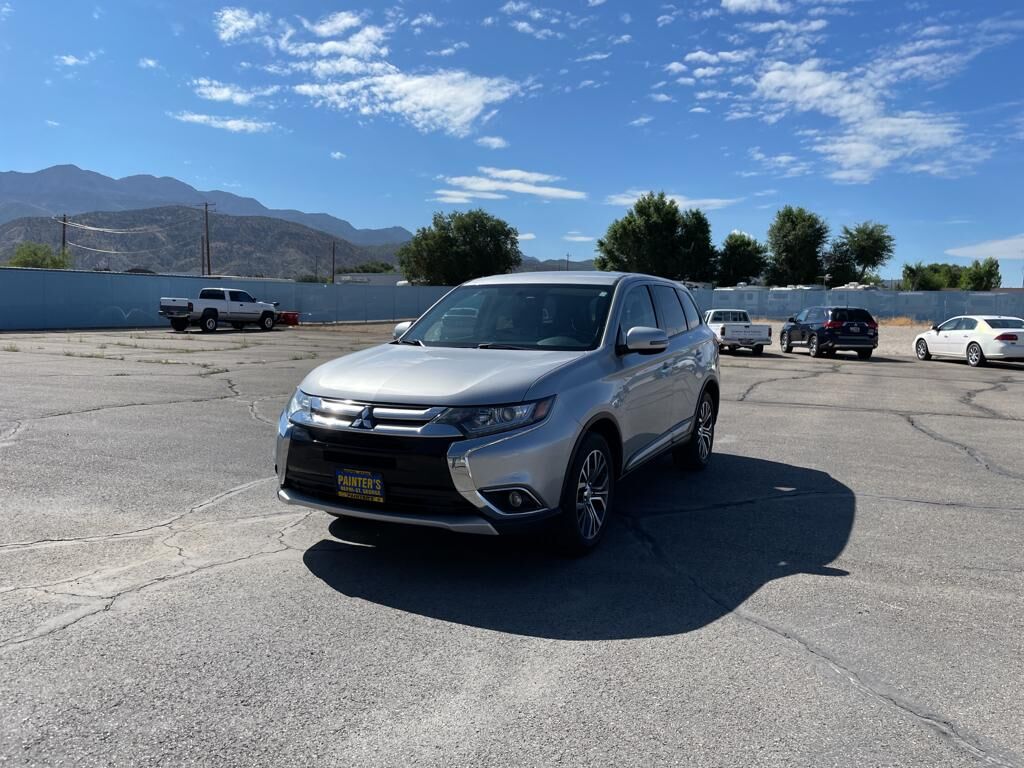 2018 Mitsubishi Outlander ES