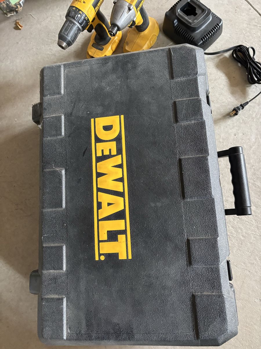 Dewalt 18V Cordless Power Tool Combo Kit with Case, Charger, and Multiple Tools