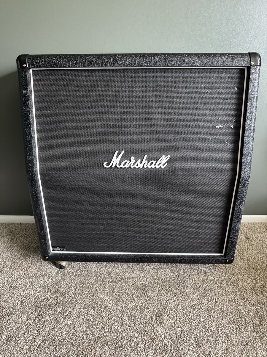 Marshall MX412AR 16ohm speaker cab