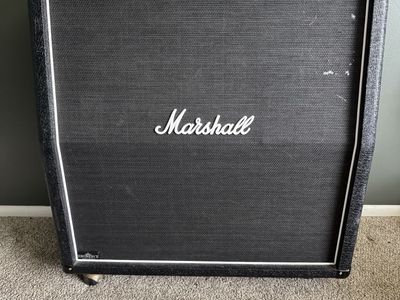 Marshall MX412AR 16ohm speaker cab