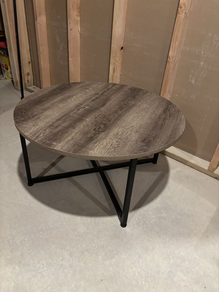 Round Coffee Table with Faux Wood Grain Top & Black Metal Legs - Modern Industrial Style