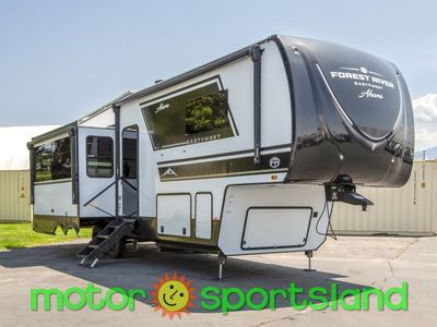 2025 East To West Ahara 325RL U-Shaped Dinette