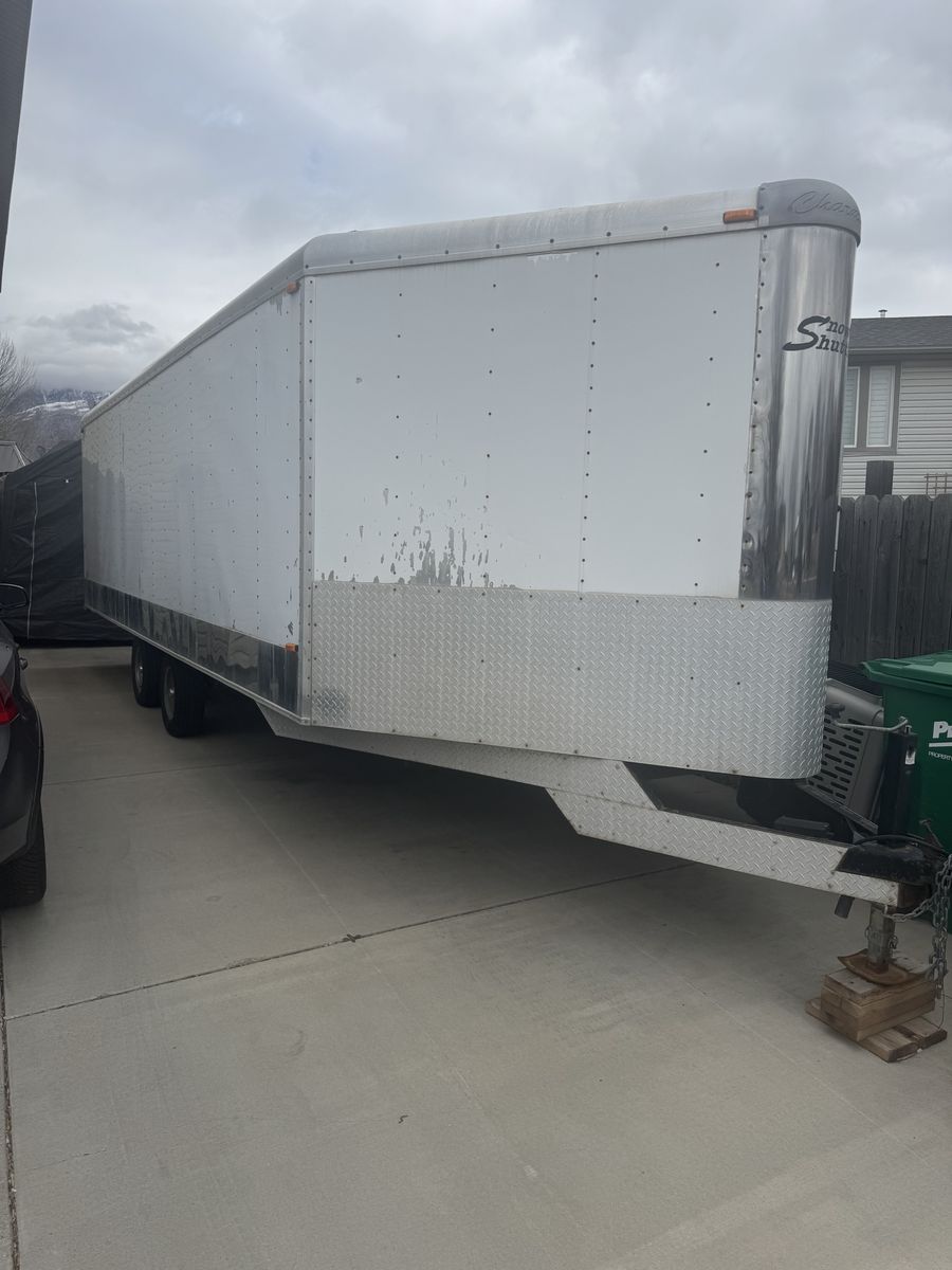 2004 Charmac Snow Shuttle