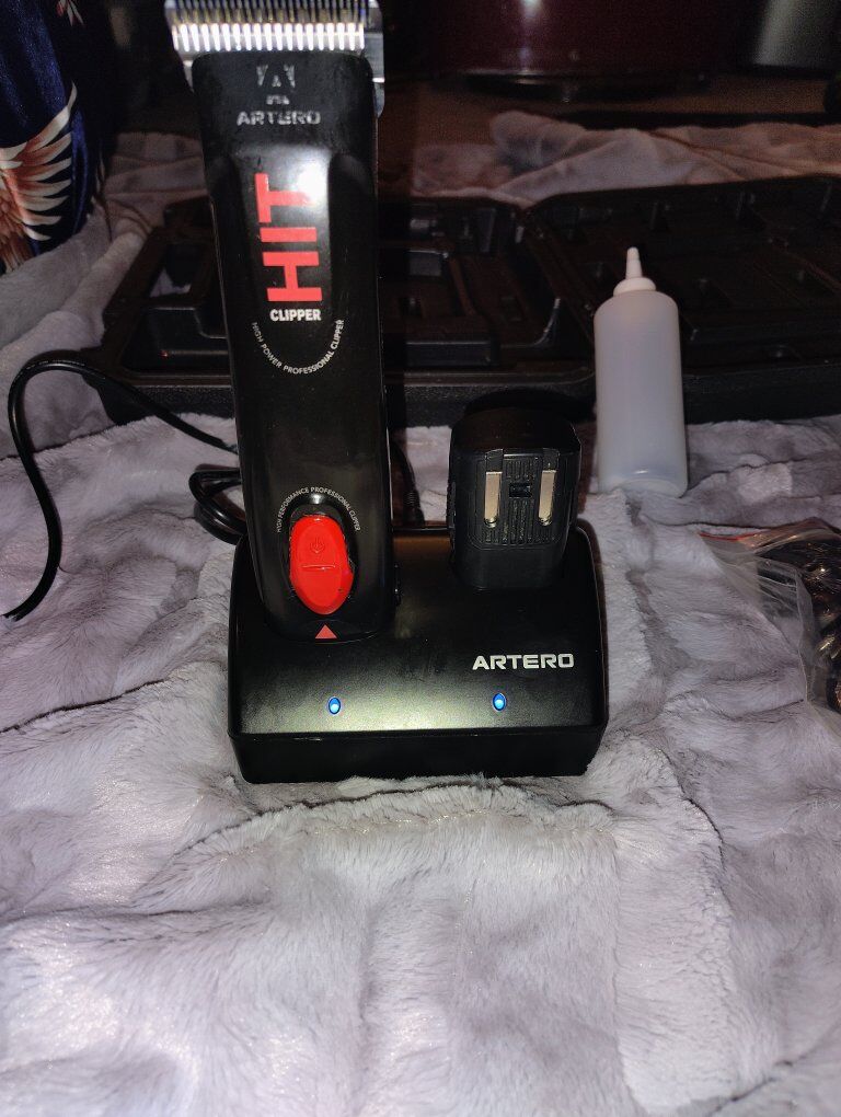 HIT grooming clippers! $25 off if sold today