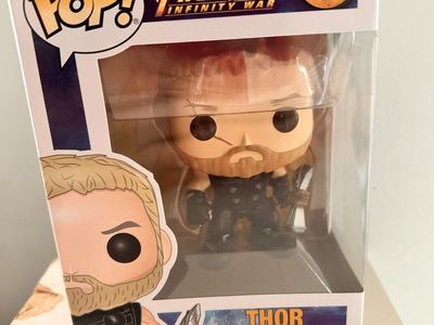 Funko Pop! Marvel Avengers: Infinity War Thor #286 Bobble-Head Figure - New in Box