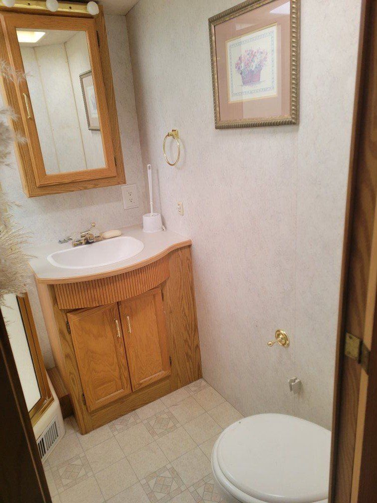 Main image 14